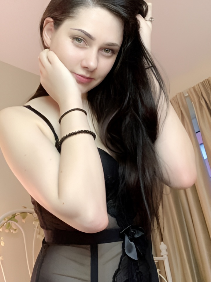 Индивидуалка Лея, доступна для личного знакомства от 10000 руб