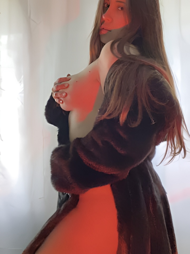 Регина привлекальеная девушка из Игрим цена от 4000 руб