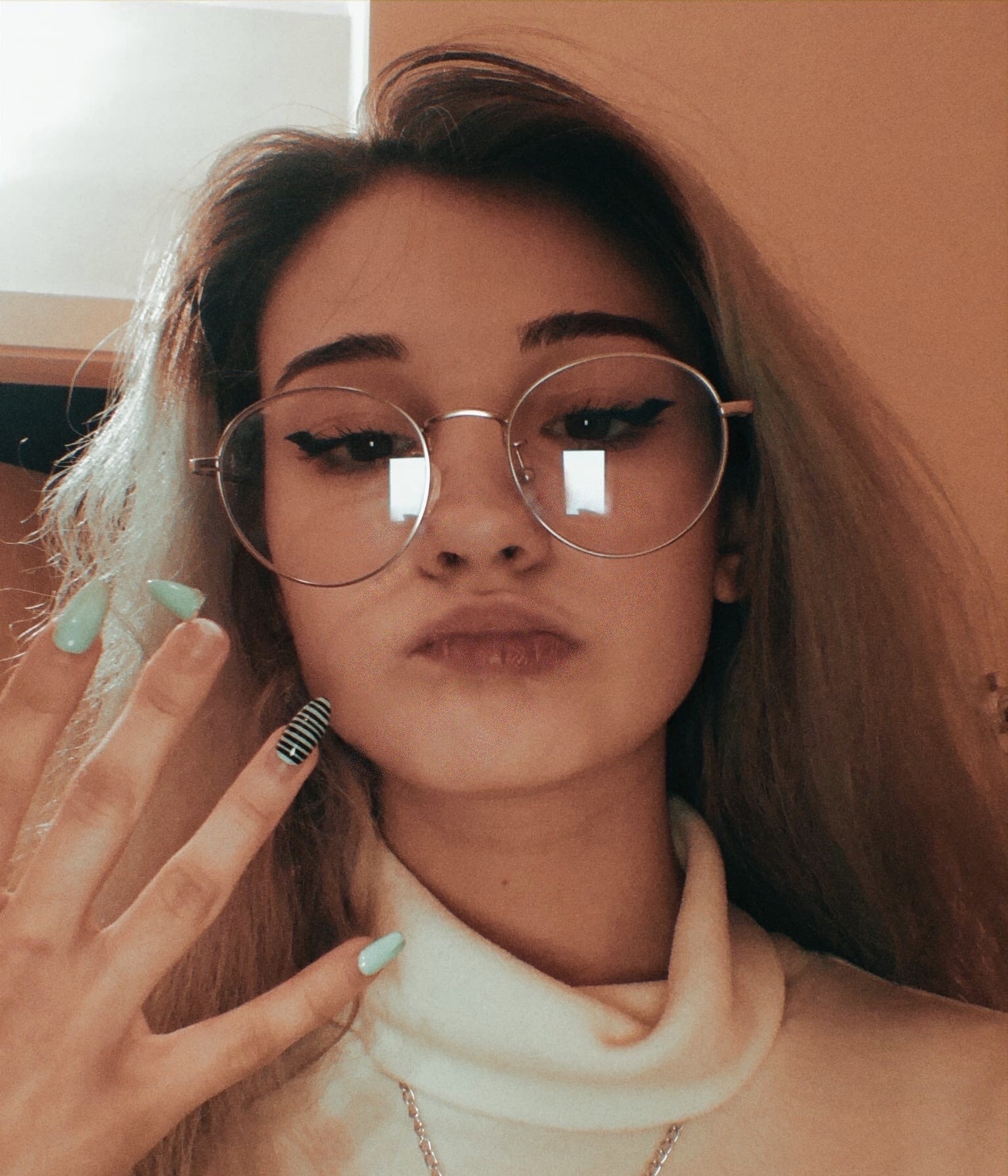 Лида привлекальеная девушка из Игрим цена от 3500 руб