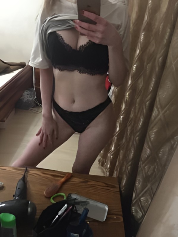 Лина привлекательная девушка из Игрим цена от 10000 руб