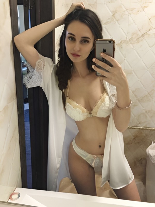 Олеся привлекательная девушка из Игрим цена от 2000 руб