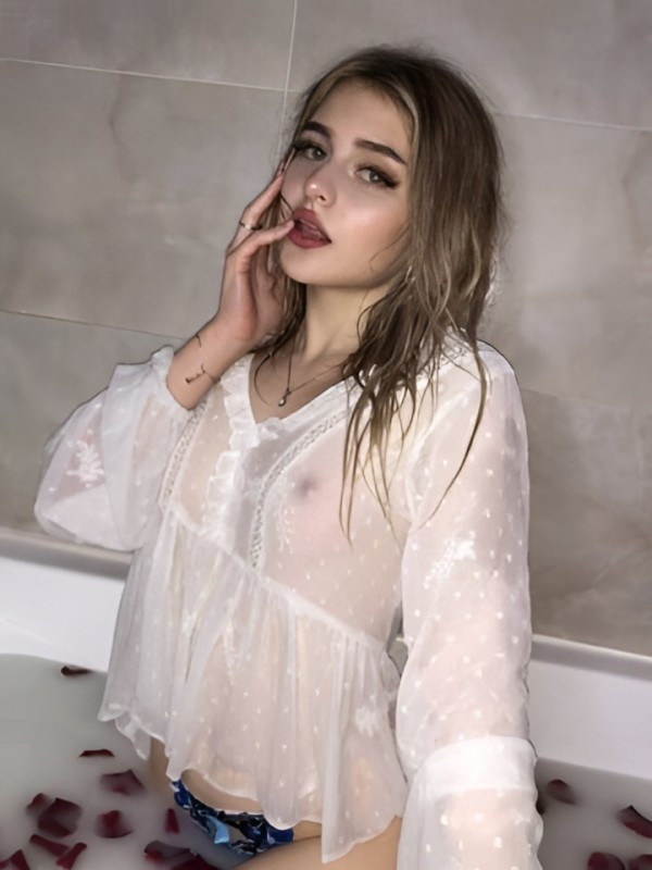 Рада привлекательная девушка из Игрим цена от 4000 руб