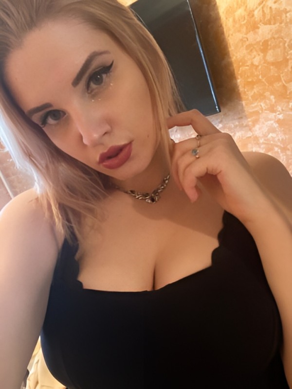 Роксана привлекательная девушка из Игрим цена от 3000 руб