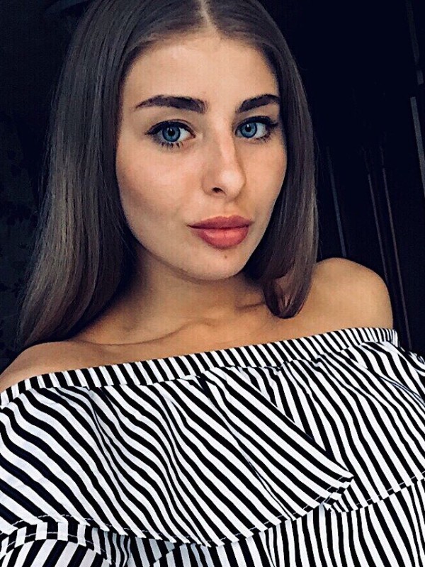 Алена привлекательная девушка из Игрим цена от 3500 руб